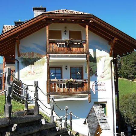 Chalet Alla Cascata Apartment บาเดีย ภายนอก รูปภาพ