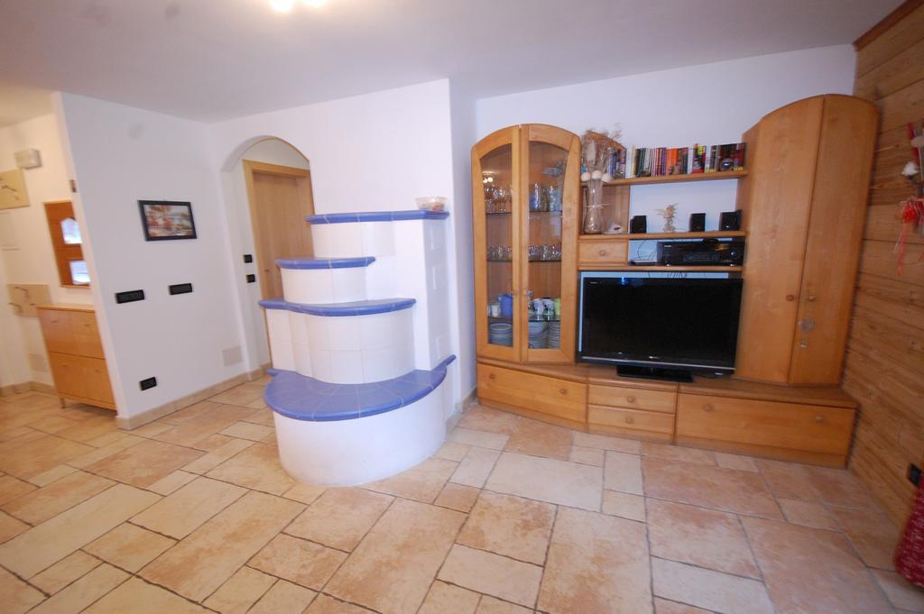 Chalet Alla Cascata Apartment บาเดีย ภายนอก รูปภาพ