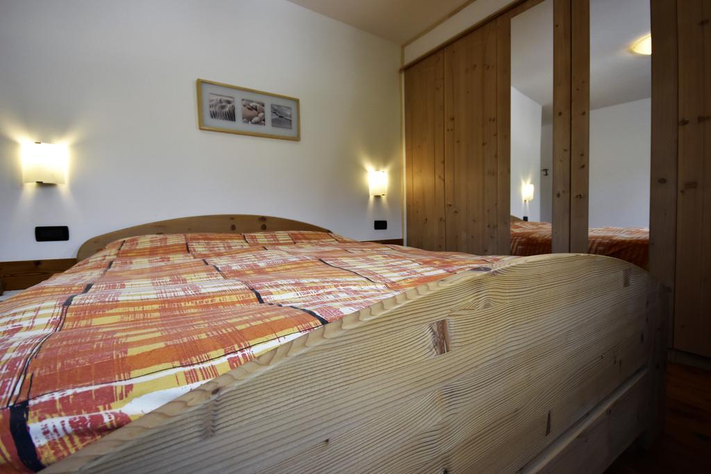 Chalet Alla Cascata Apartment บาเดีย ภายนอก รูปภาพ