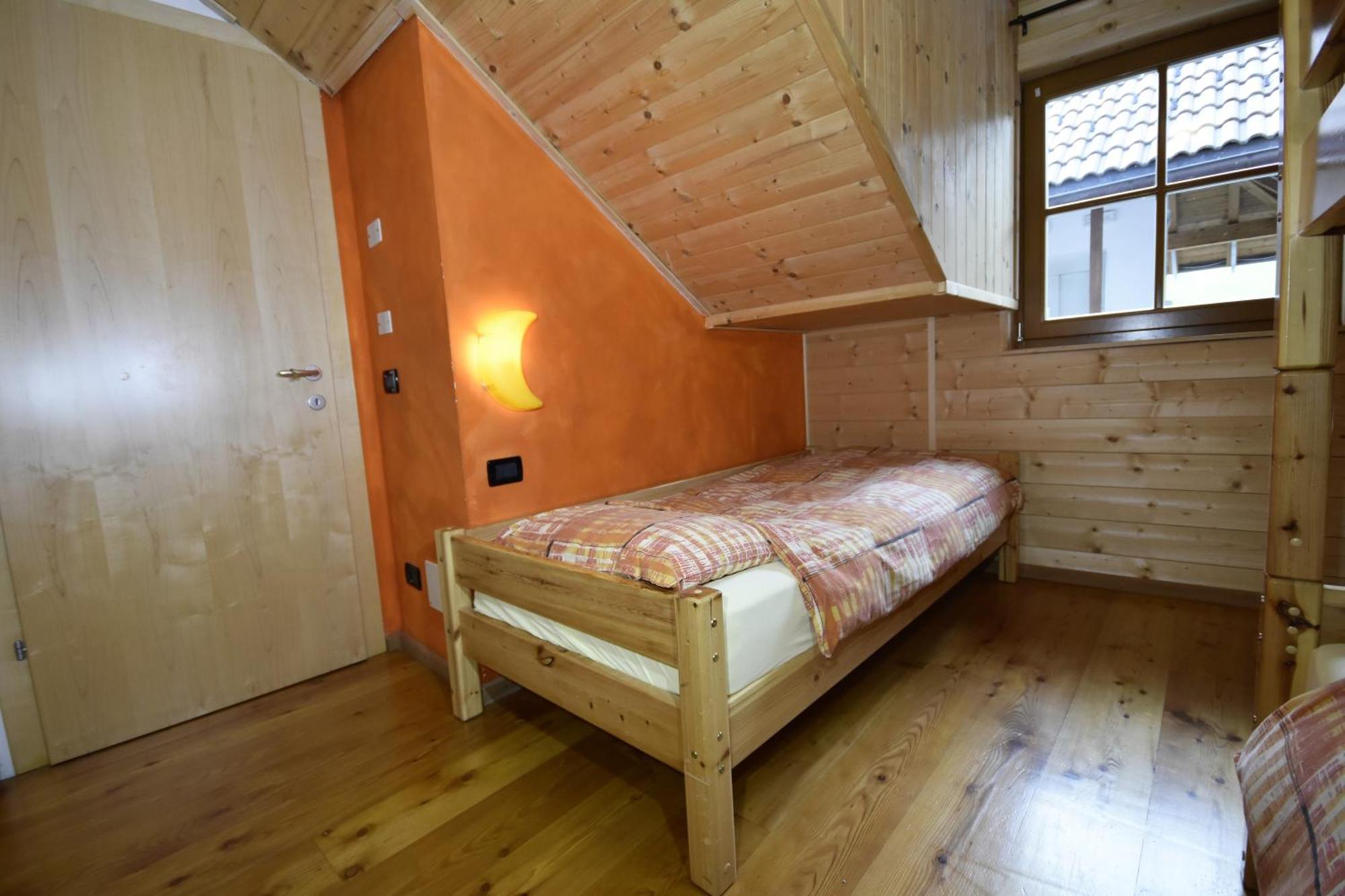 Chalet Alla Cascata Apartment บาเดีย ภายนอก รูปภาพ