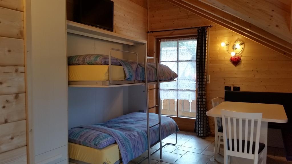 Chalet Alla Cascata Apartment บาเดีย ภายนอก รูปภาพ