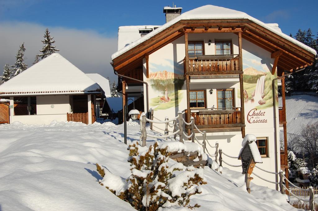 Chalet Alla Cascata Apartment บาเดีย ภายนอก รูปภาพ