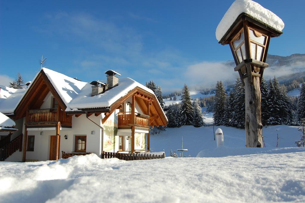 Chalet Alla Cascata Apartment บาเดีย ภายนอก รูปภาพ