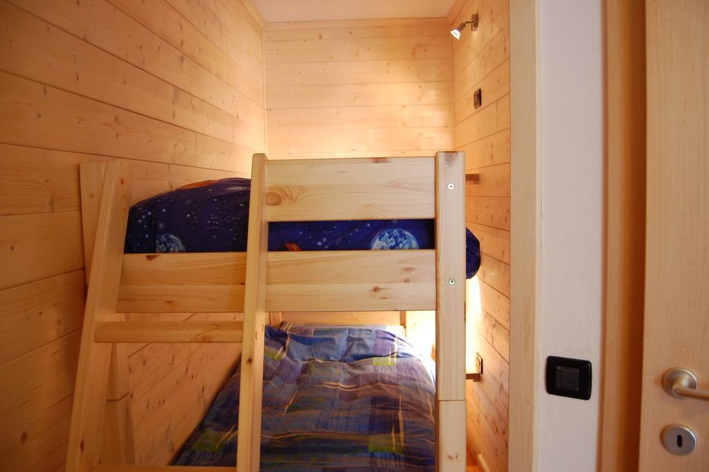 Chalet Alla Cascata Apartment บาเดีย ห้อง รูปภาพ